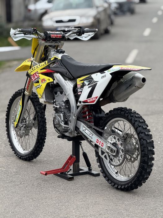 Vând Suzuki RMZ 450 2015 injecție/Impecabil/Ambreiaj REKLUSE!2950€neg!