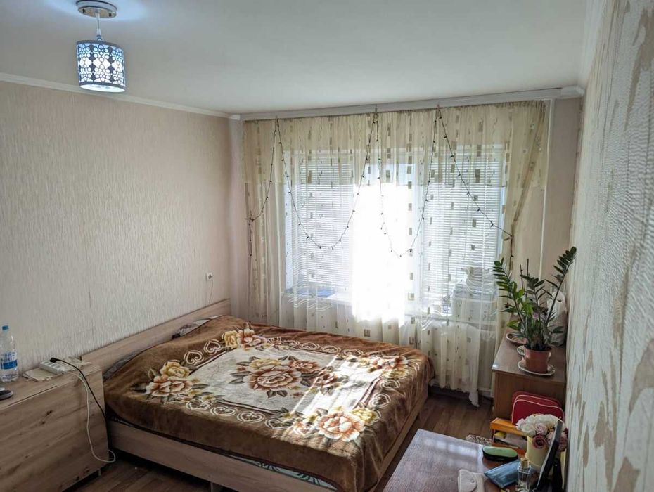 Дава се под наем Двустаен апартамент в София, Гевгелийски - 49 кв.м за 340 € - Снимка #2