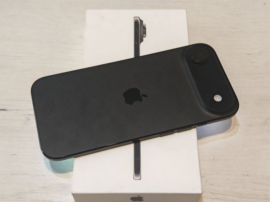 iPhone Air 256 GB Black Гаранция