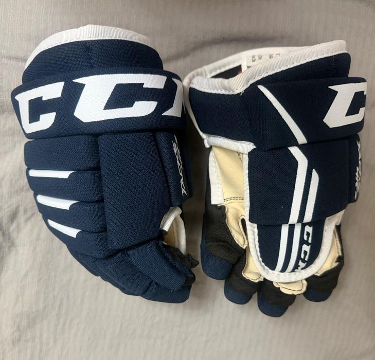 Продам перчаткам для хоккей