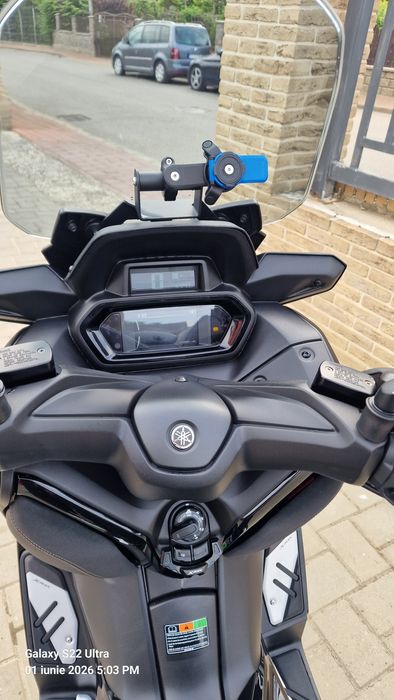 Yamaha xmax tech max
