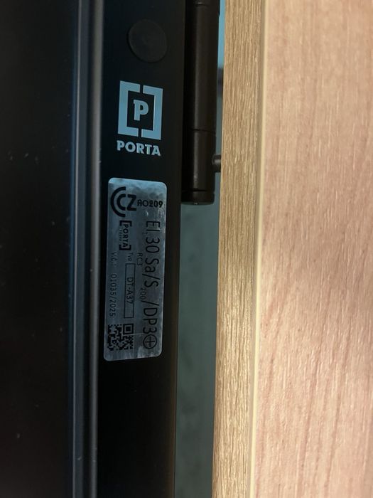 Входна врата Porta 85/200cm