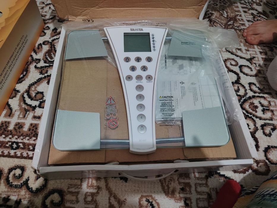 Весовой аппарат TANITA