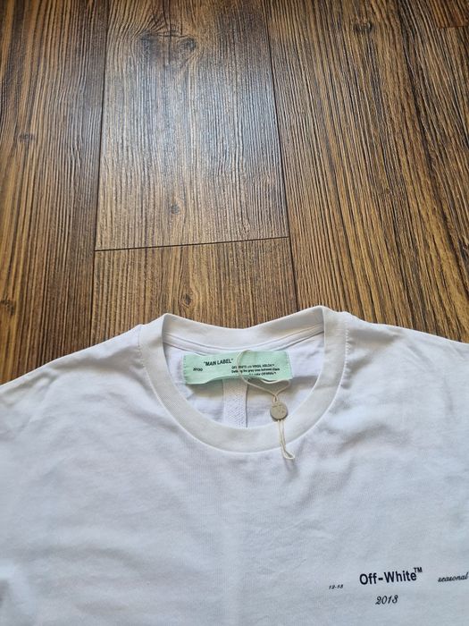 Страхотна мъжка тениска OFF WHITE  размер L / XL,нова