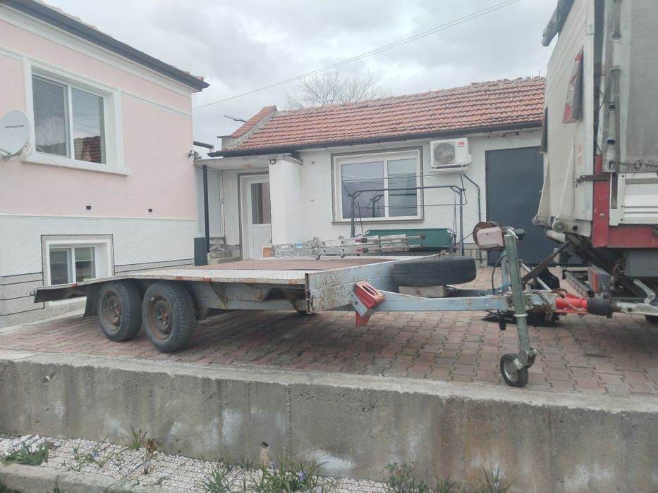 Платформа за автомобил