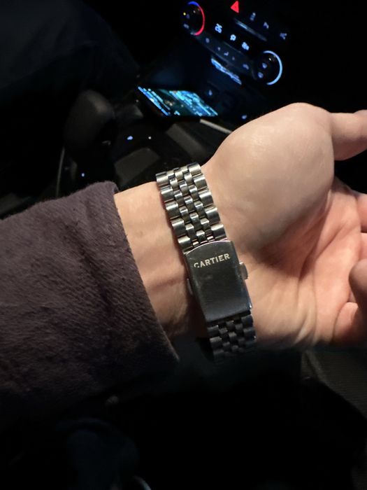 Часы картые почти новые сумма договорная