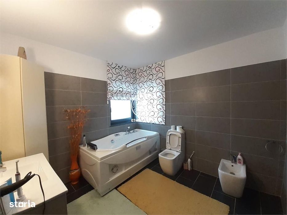 Vila  de vanzare  Valea Lupului,
