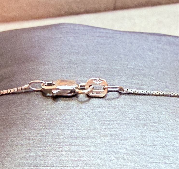 Колие бяло злато и диаманти