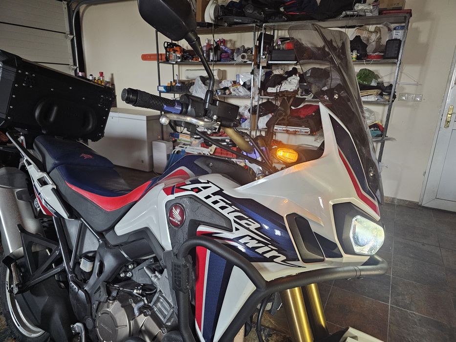 Vand moto Honda Africa Twin