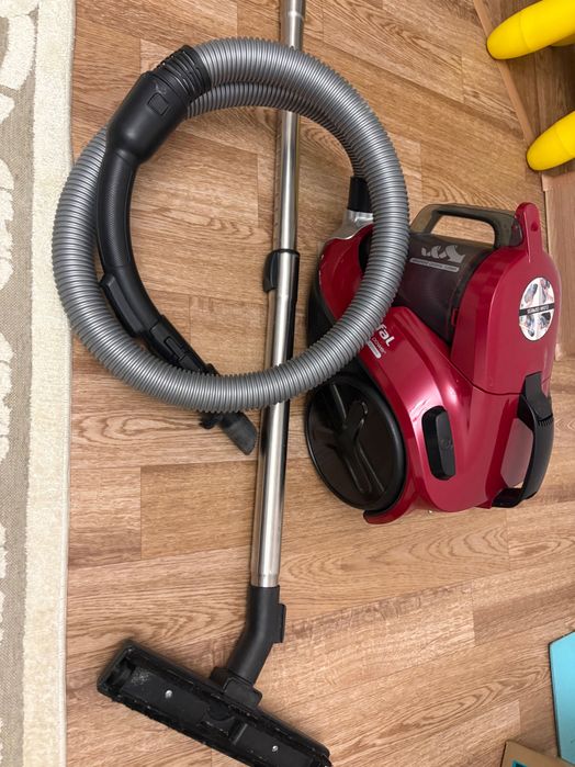 Продам пылесос Tefal