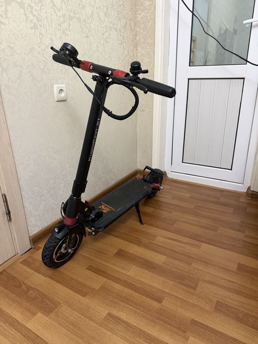Самокат электро Kugo X1 покупался офицалов