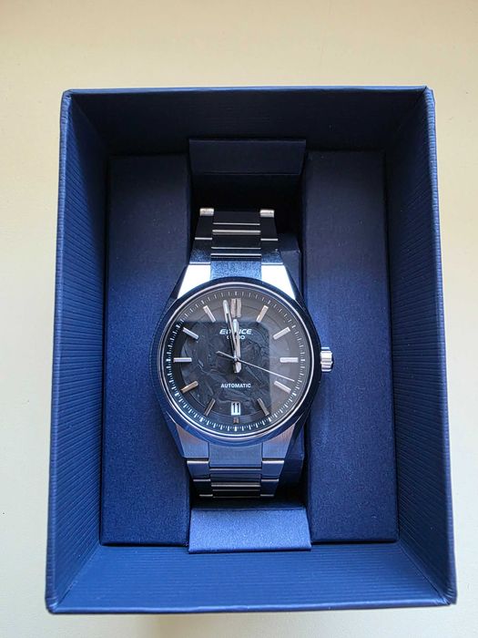 Часовник Casio Edifice