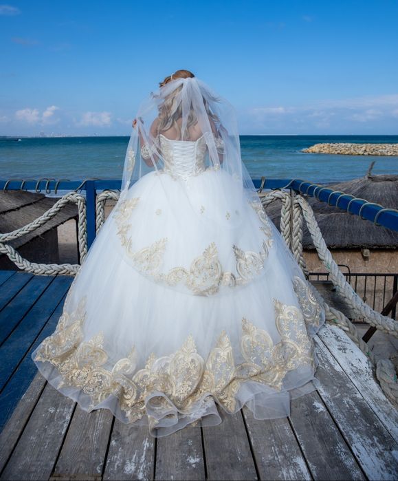 Rochie superba mireasă