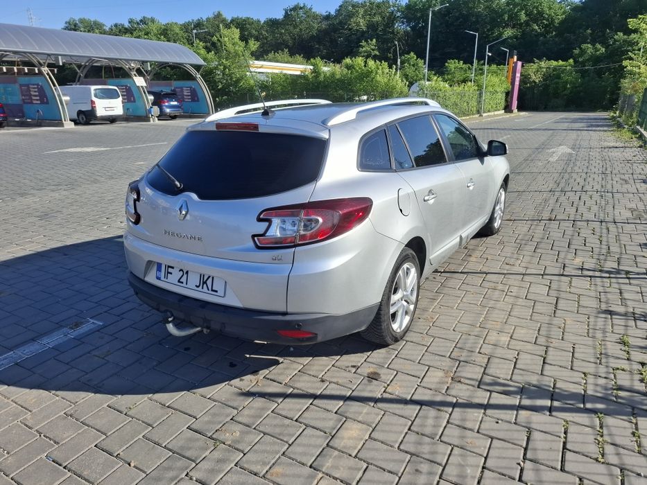 Renault Megane 3  unic prop Ro 1.5dci euro 5 110cp an 2014 luna 10