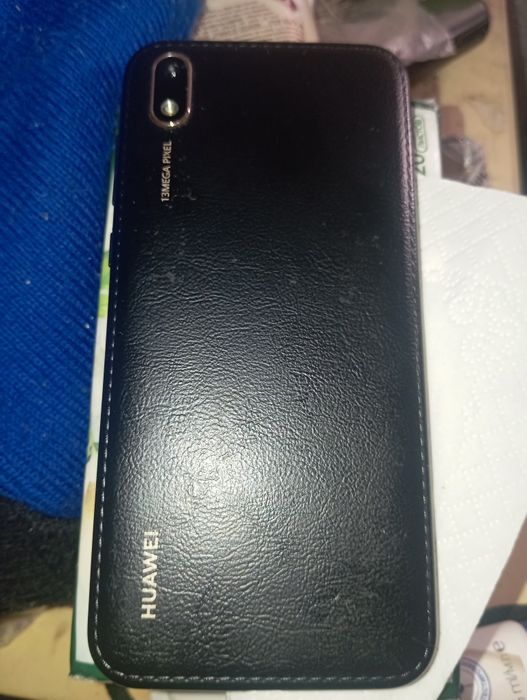 Продам huawei y5 девятнадцатый год