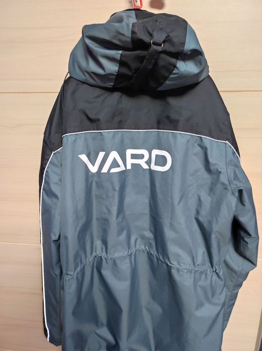 Vand geaca de iarna bărbătească superbă mărimea 54  XXL