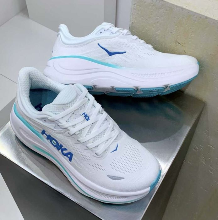 Нови дамски маратонки Hoka One One Bondi 9 White Hoka Blue