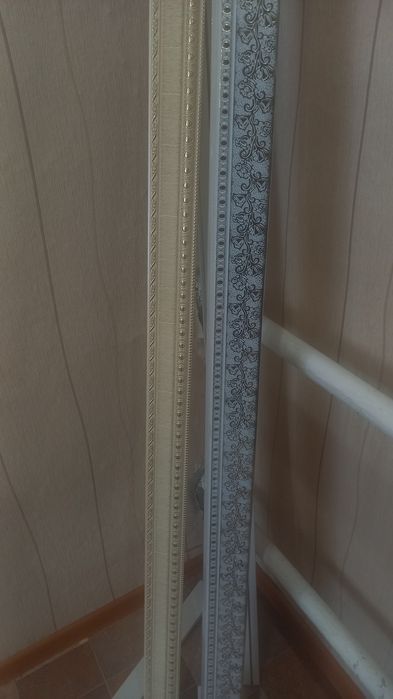 Карнизы и багет дешево