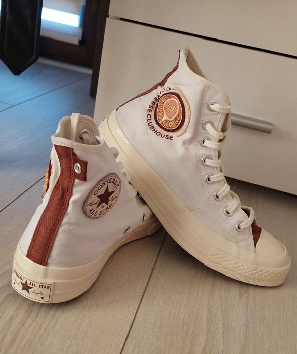 Conversii albi- converse club collection