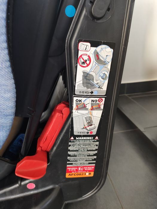 Scaun auto Disney Minnie Mouse pentru copii intre 0 și 18 kg