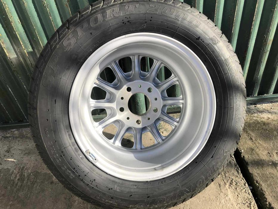 Roata noua cu cauciuc  BMW  pe 15  / roti  / 400 lei !