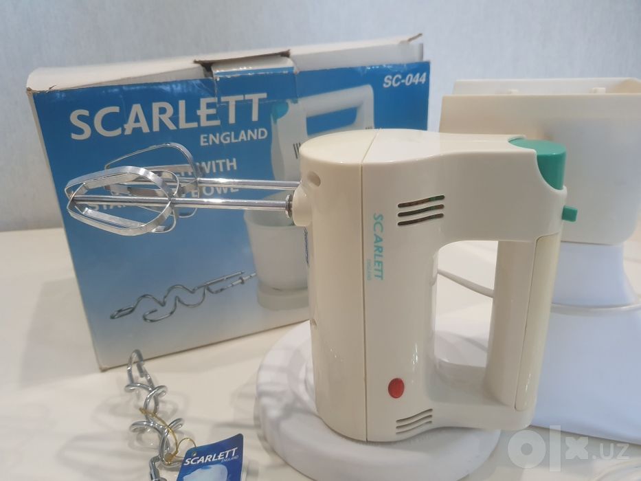 Продаю ручной миксер Scarlett SC-044