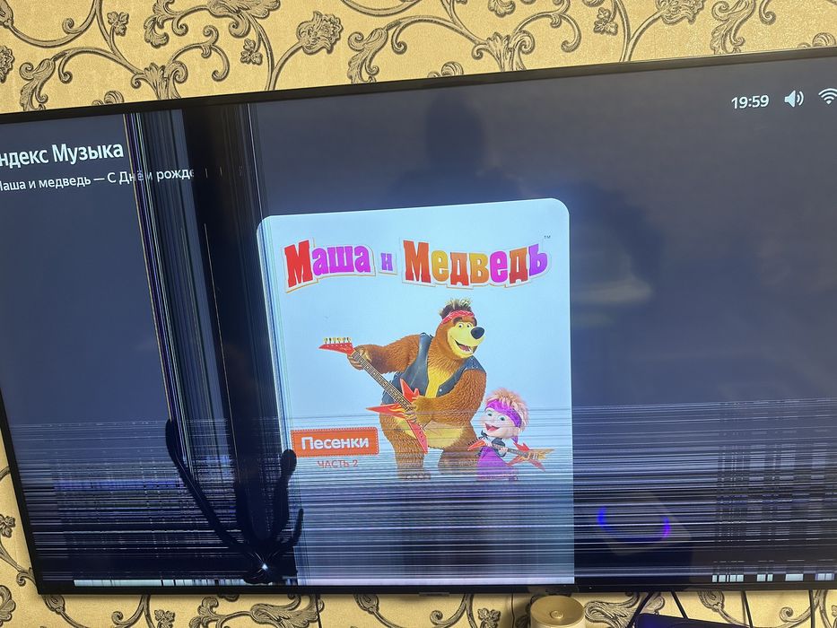 Продам телевизор