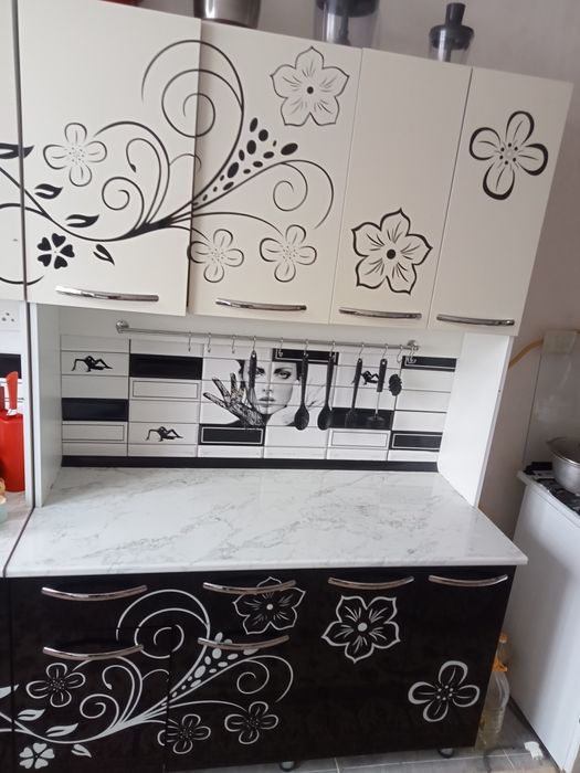 Кухонный гарнитур