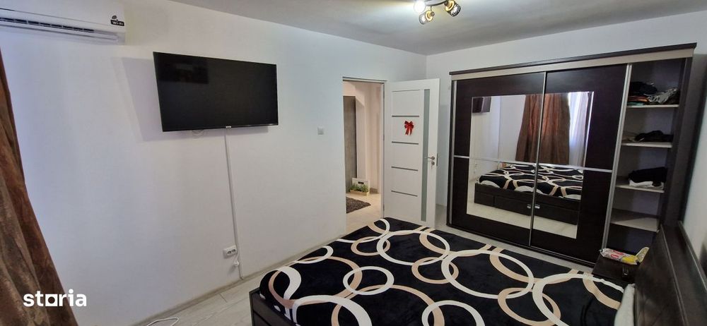 Apartament 2 camere, decomandat, 56 mp, zona Centrala Bals