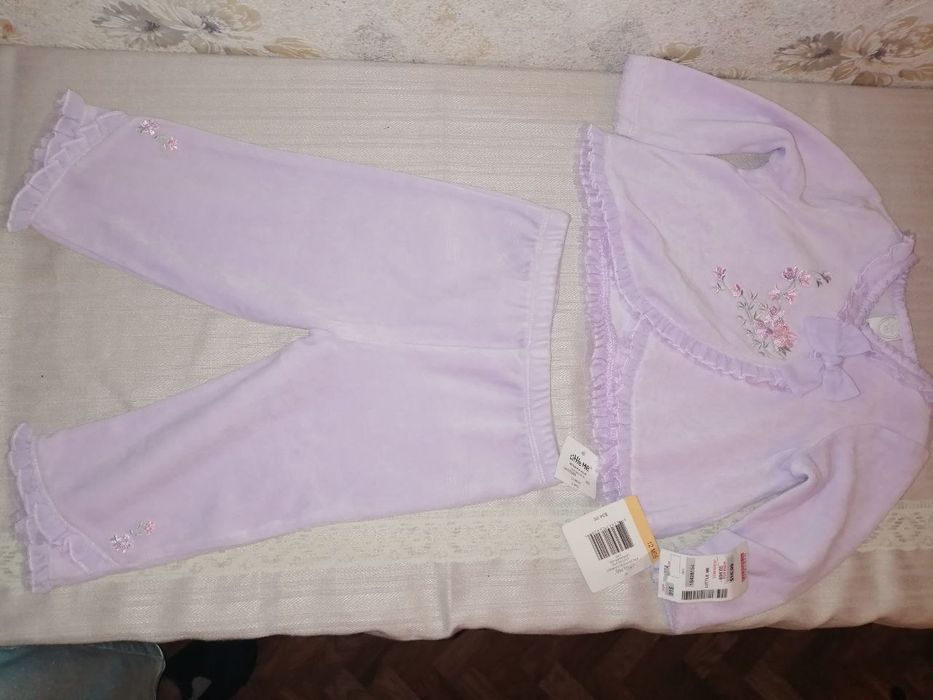 Комплект для девочки  на 12 месяцев