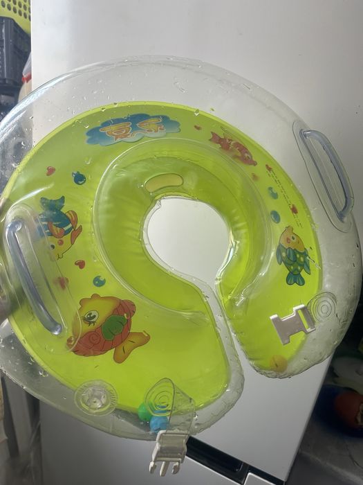 Круг на шею для купания