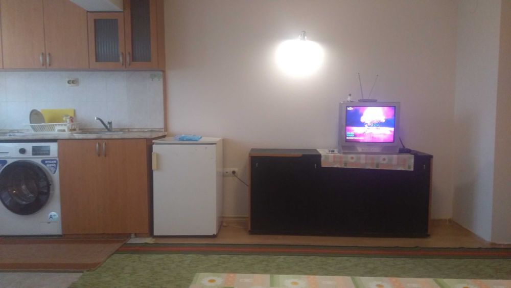 Дава се под наем Двустаен апартамент в Благоевград, Идеален център - 43 кв.м за 228.99 € - Снимка #4