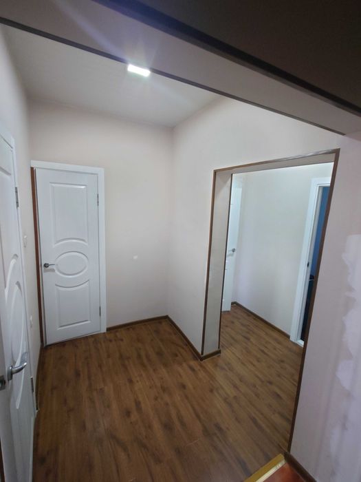 Продам трёхкомнатную квартиру Сергели -2