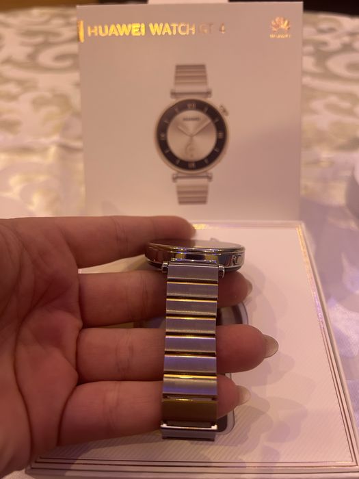 Часовник Huawei Watch GT4