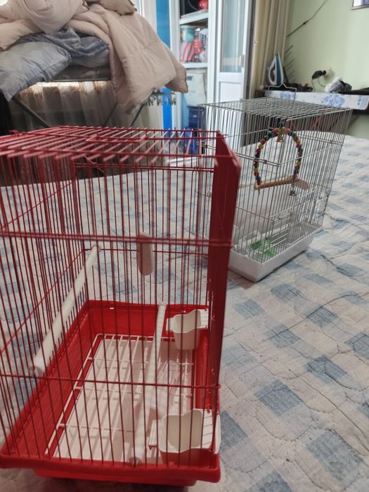 Продаю клетку для попугаев