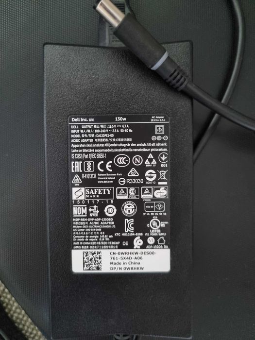 Incarcator original laptop DELL 130w DA130PE1-00 19.5v 6.7A si DA90pm1