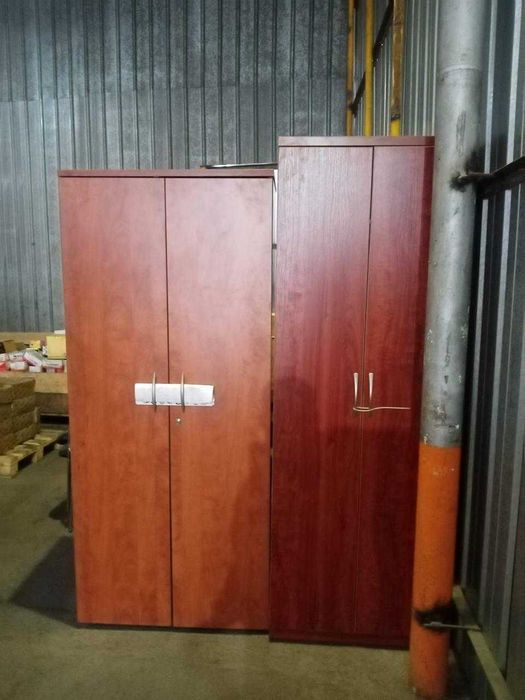 Торговая мебель, витрины, стелажи