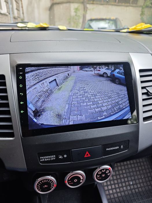 Citroen C-crosser 2.2 hdi