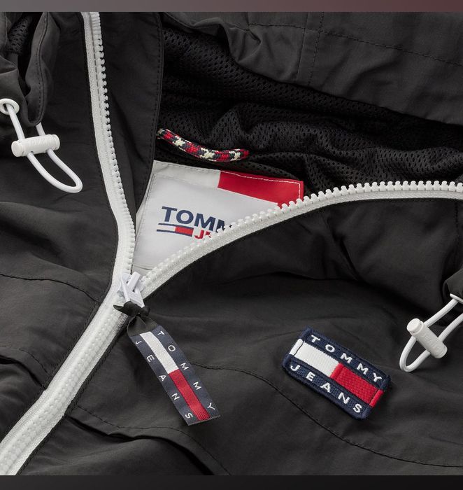 Мъжко яке / ветровка : TOMMY JEANS Chicago Windbreacker M