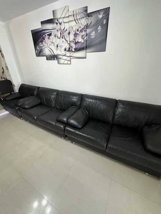 Vând 2 canapele de piele și 1 fotoliu - stare f bună