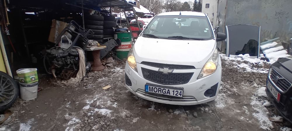 Chevrolet spark на части