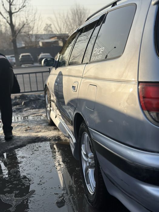 Toyota Caldina ST195