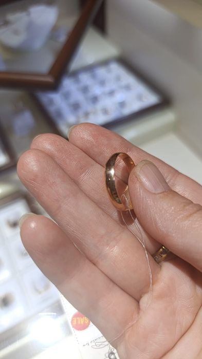 Продам обручальные кольца