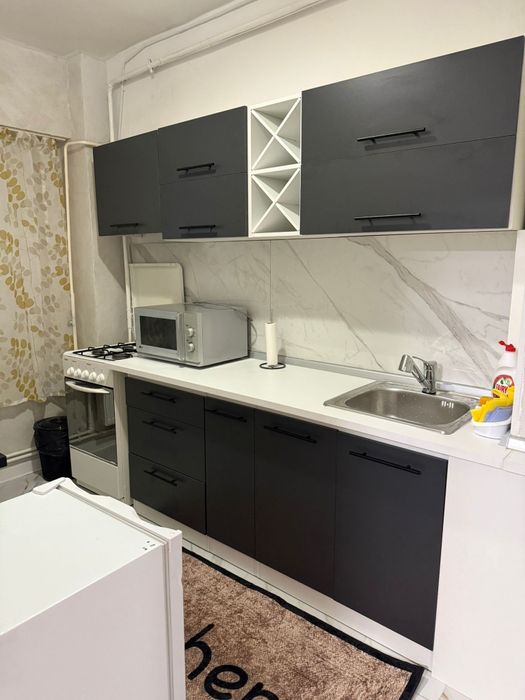 Inchiriez garsoniera