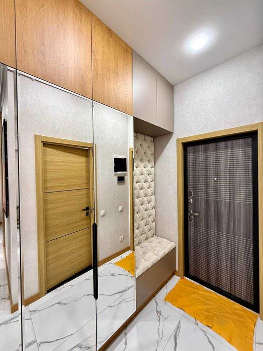 Срочно Продается Новостройка Якасарайский район 2/8/8 А-1