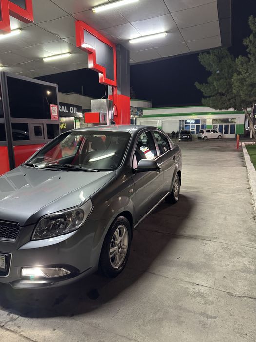Nexia 3 Avtomat 4 poz 2017 yil 197.000 km