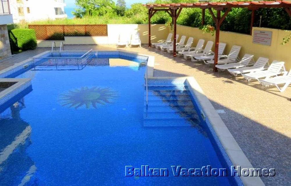 Продава се Двустаен апартамент в Бяла - 72 кв.м за 510 €/кв.м - Снимка #15