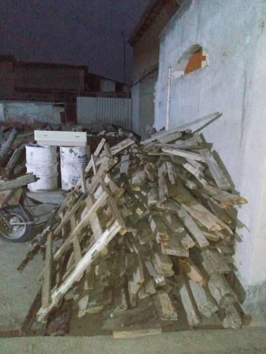 O'tin sotiladi yoqish uchun