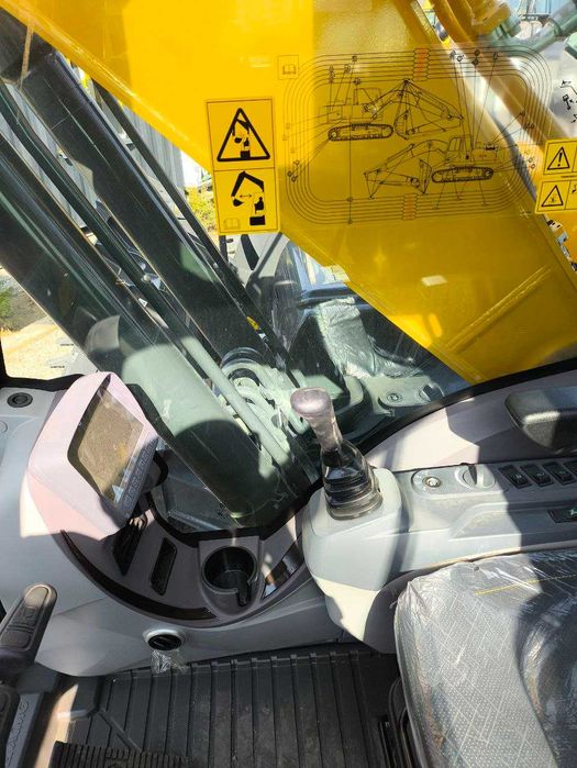 Гусеничный экскаватор XCMG-XE220C(1м3)