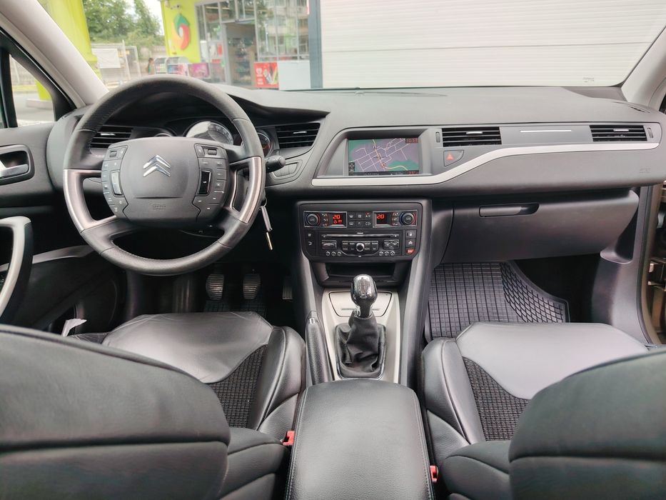 Citroen C5  EXECUTIVE an 2012 1.6 diesel 120 cai